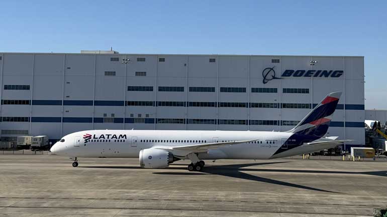 LATAM Airlines recebe primeiro Boeing 787-9 com motores GEnx e acelera renovação da frota de longo curso